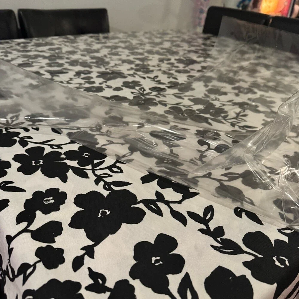 Kate Spade table cloth primrose drive color block Black and white Floral Fabric